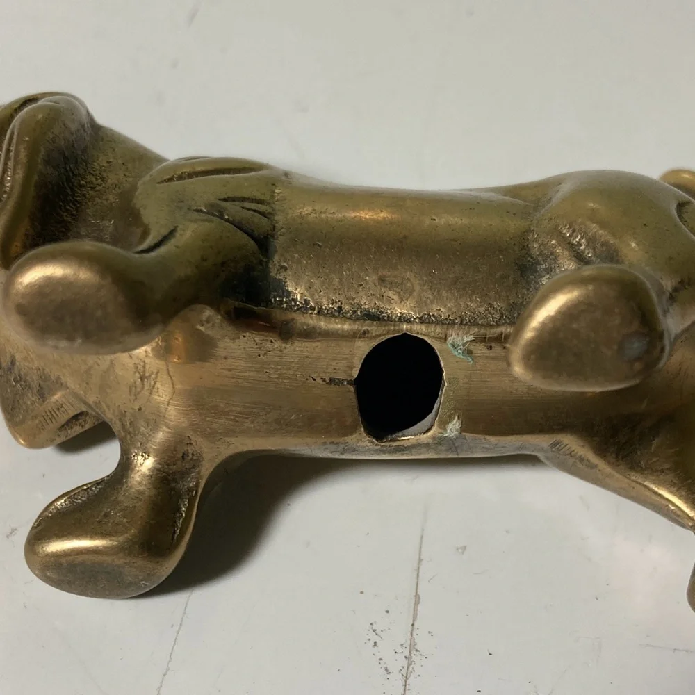 Solid Brass Basset Hound Dog Paperweight Desk Decor 4" Figurine Weiner Dog - Picture 4 of 4